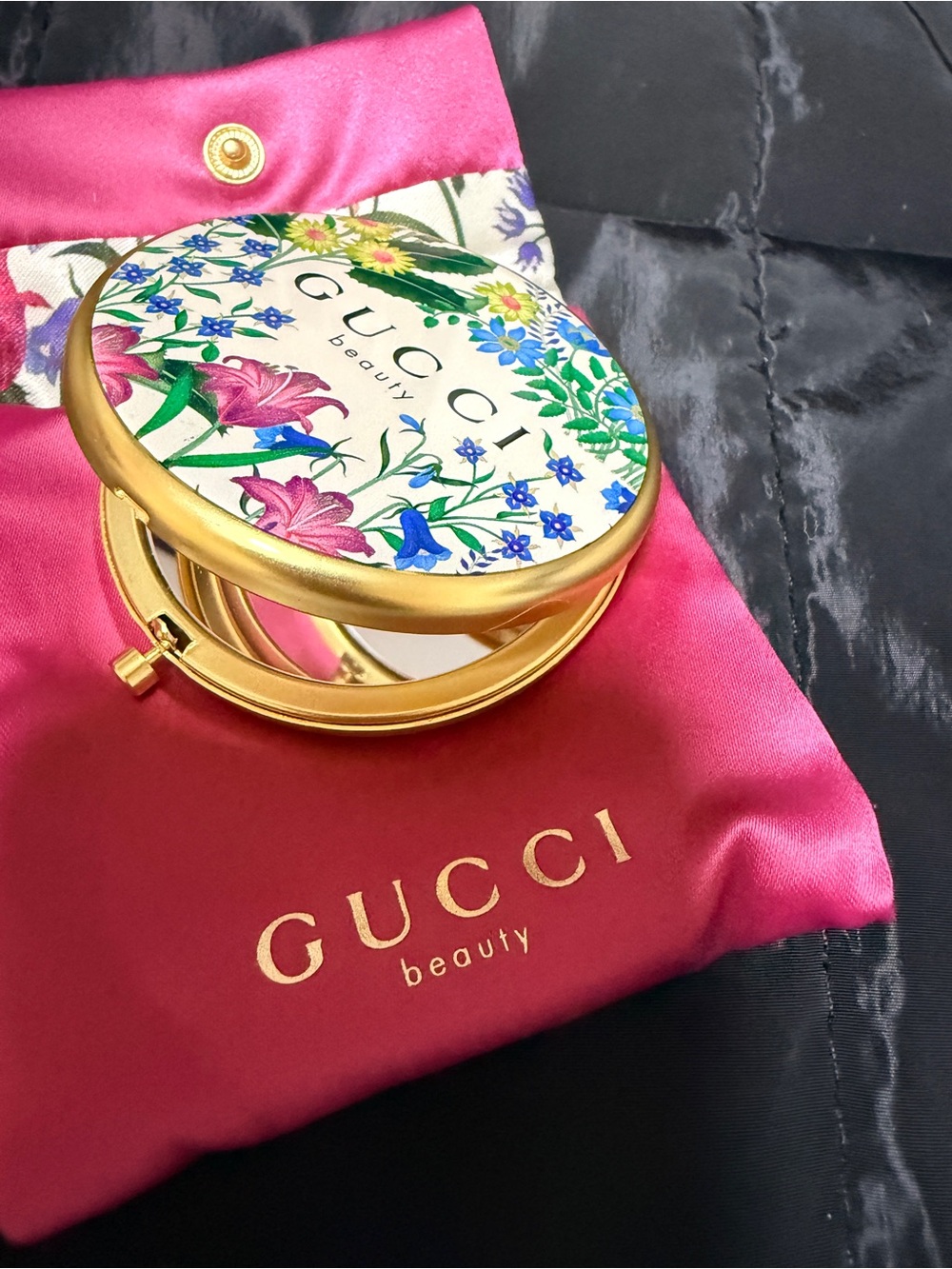 Gucci Floral Compact Mirror in Gold and Pink